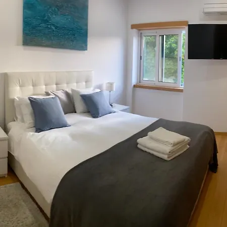 아파트 Cozy 3 Bed 2 Bath 카스카이스