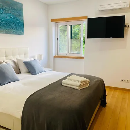 아파트 Cozy 3 Bed 2 Bath 카스카이스