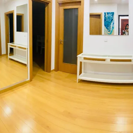 아파트 Cozy 3 Bed 2 Bath