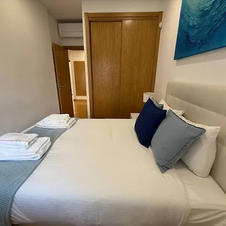 아파트 Cozy 3 Bed 2 Bath 카스카이스