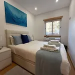 Cozy 3 Bed 2 Bath *