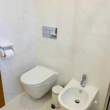 Apartment Cozy 3 Bed 2 Bath Cascais