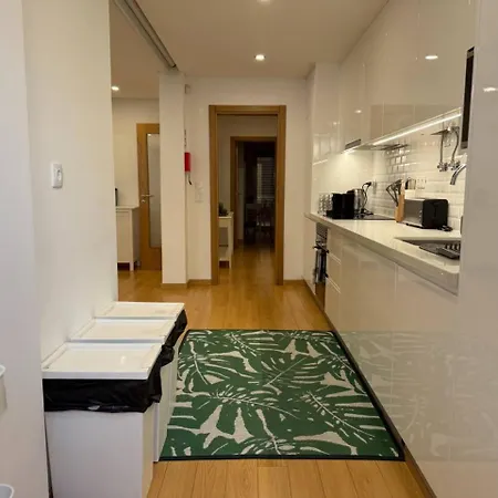 Apartmán Cozy 3 Bed 2 Bath *