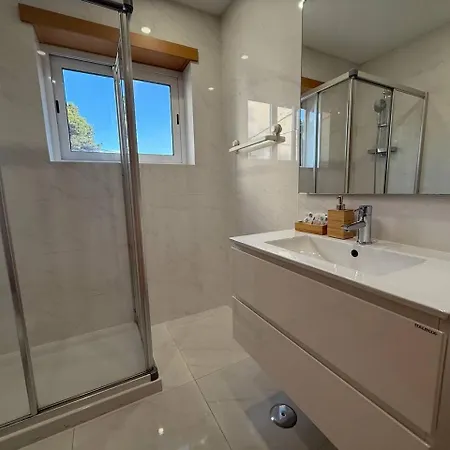 Apartmán Cozy 3 Bed 2 Bath *